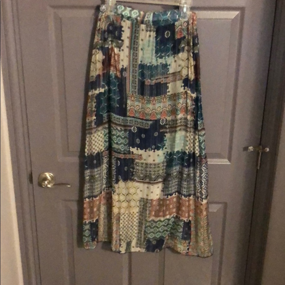 Maxi skirt.